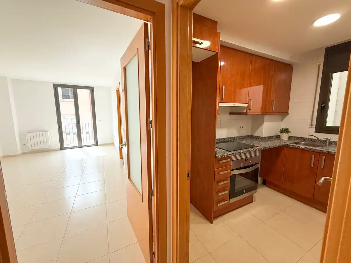 Piso en venta en calle Progrés (Figueres-zona estación)