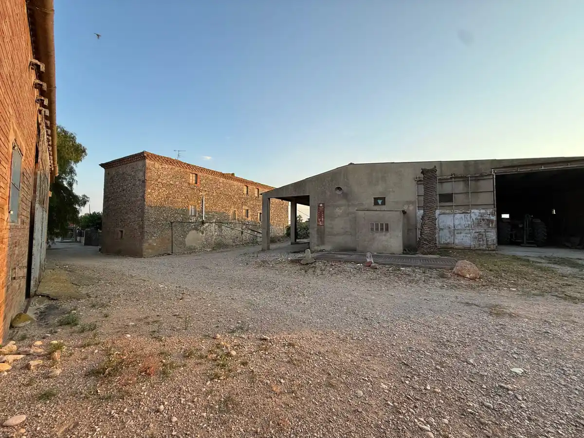 Finca rústica en venta (Riumors)