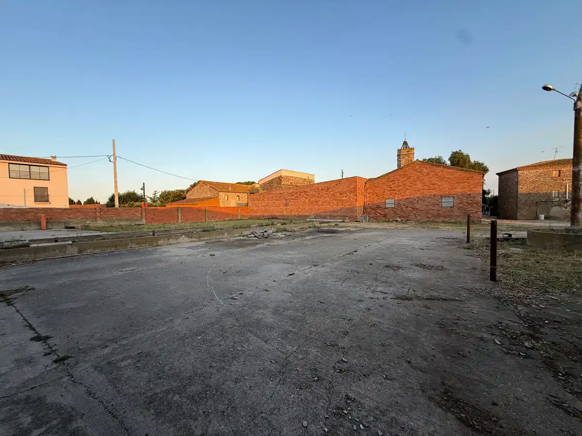 Finca rústica en venta (Riumors)