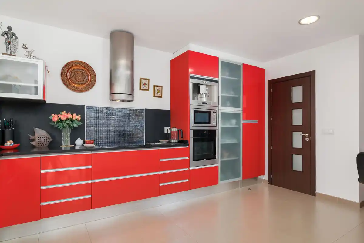 Magnífica casa moderna en Pau, ubicada en una zona tranquila y privada de la Costa Brava.