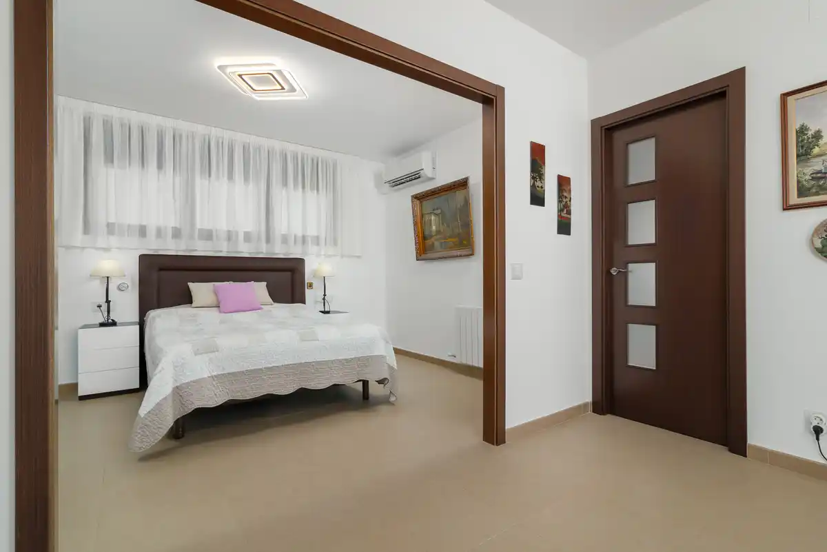 Magnífica casa moderna en Pau, ubicada en una zona tranquila y privada de la Costa Brava.