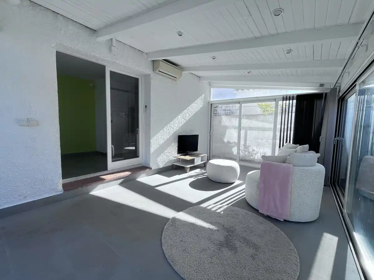 Casa adosada en Santa Margarida ¡Tu refugio ideal!