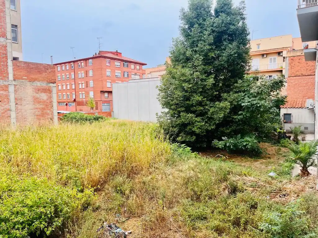 Figueres, solar urbano en venta (Horta Capallera)