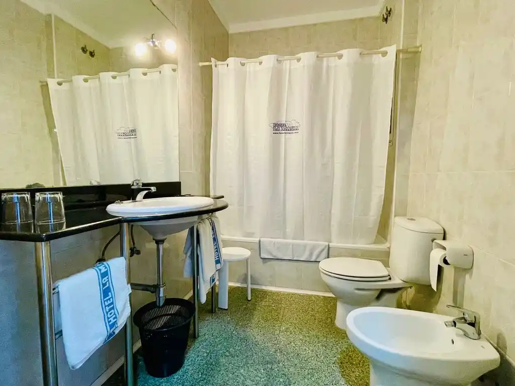 Hotel en venta (Pont de Molins)