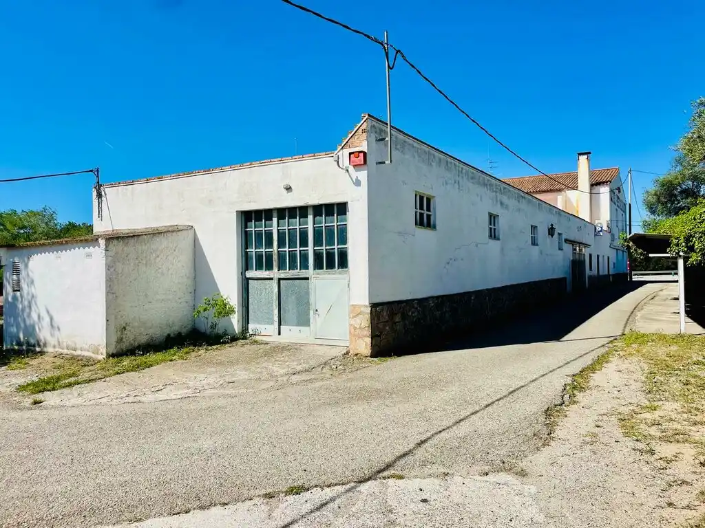 Hotel en venta (Pont de Molins)