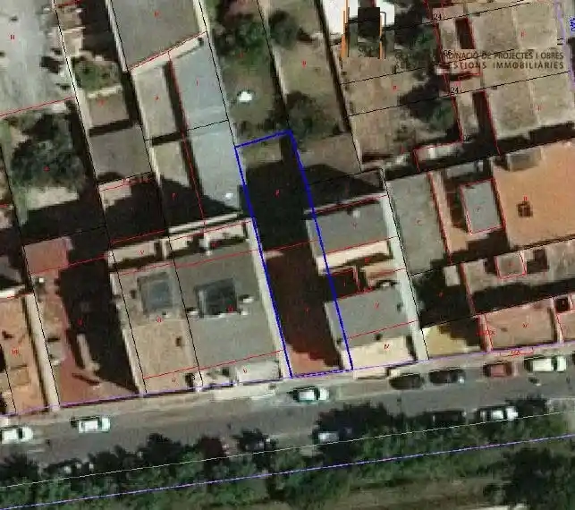 Solar en venta en Figueres C/Albert Cotó