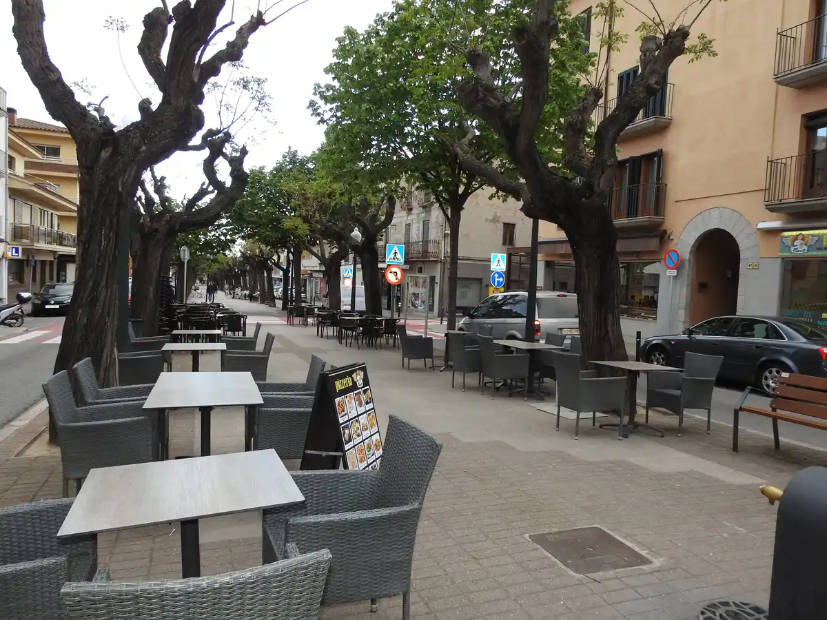 ¡Se traspasa pizzería en Torroella de Montgri!