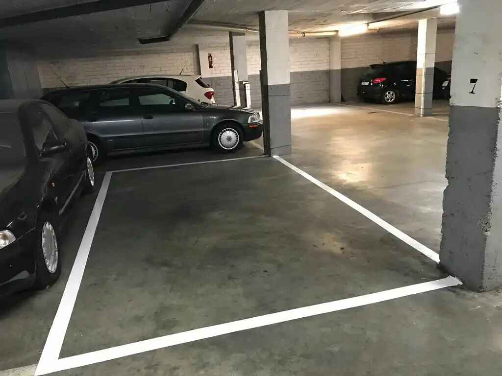 Se vende plaza de parking en el centro de Figueres