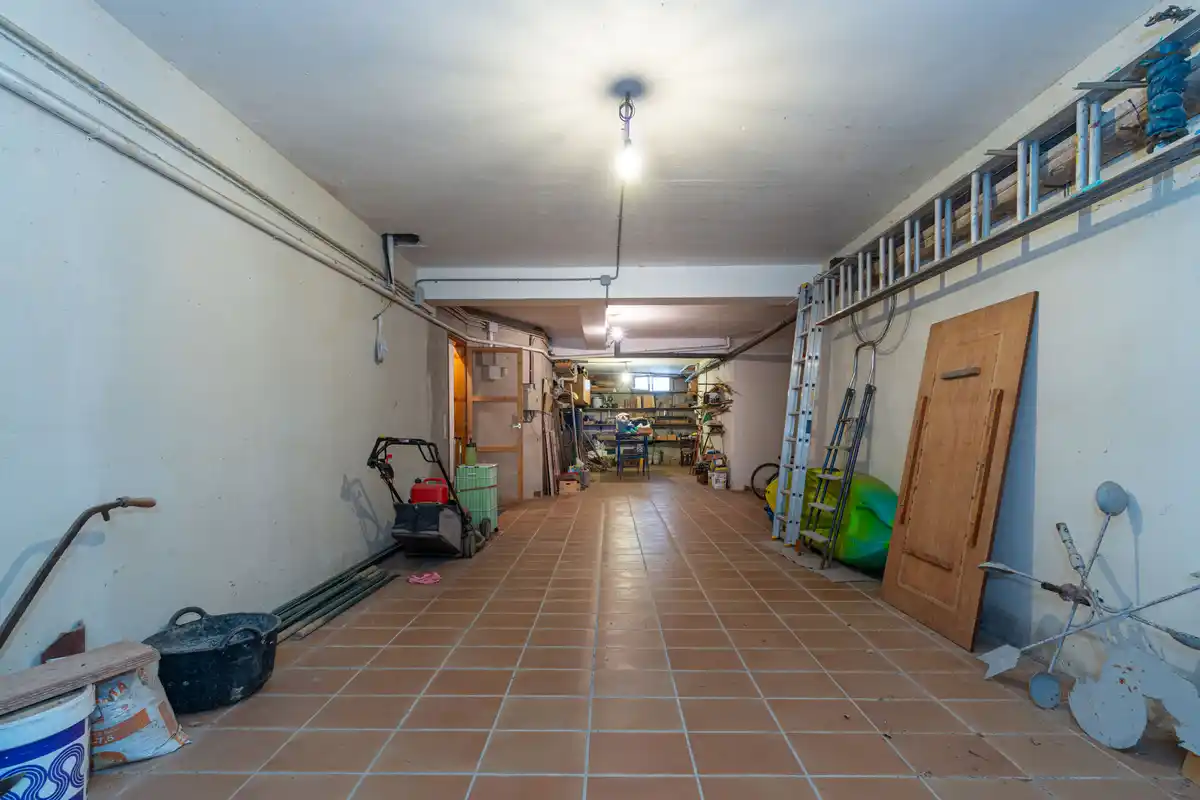 Casa independiente de estilo rústico en Bon Relax, Sant Pere Pescador a 1Km de la playa.