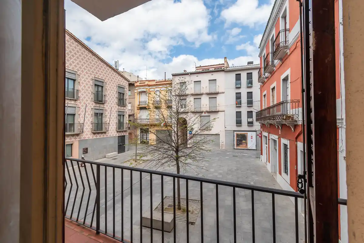 En venta edificio en el centro de La Jonquera.