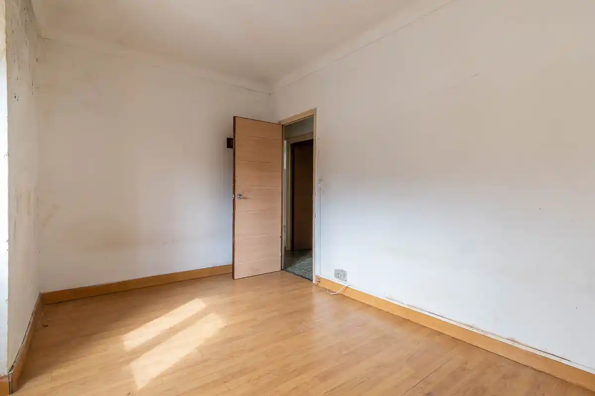 En venta edificio en el centro de La Jonquera.
