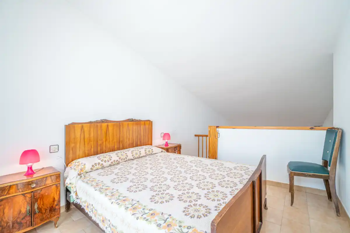 CASA ADOSADA  EN VENTA SECTOR SANT MAURICI
