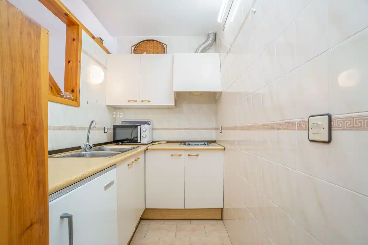 CASA ADOSADA  EN VENTA SECTOR SANT MAURICI