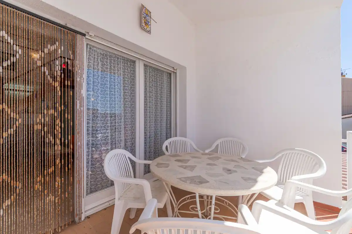 CASA ADOSADA  EN VENTA SECTOR SANT MAURICI