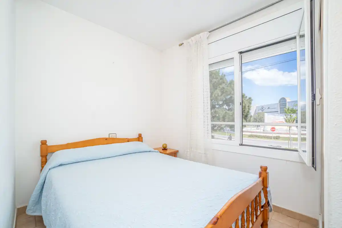 CASA ADOSADA  EN VENTA SECTOR SANT MAURICI