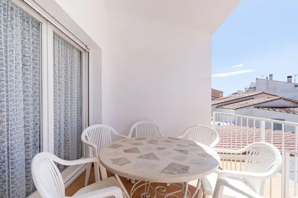 CASA ADOSADA  EN VENTA SECTOR SANT MAURICI