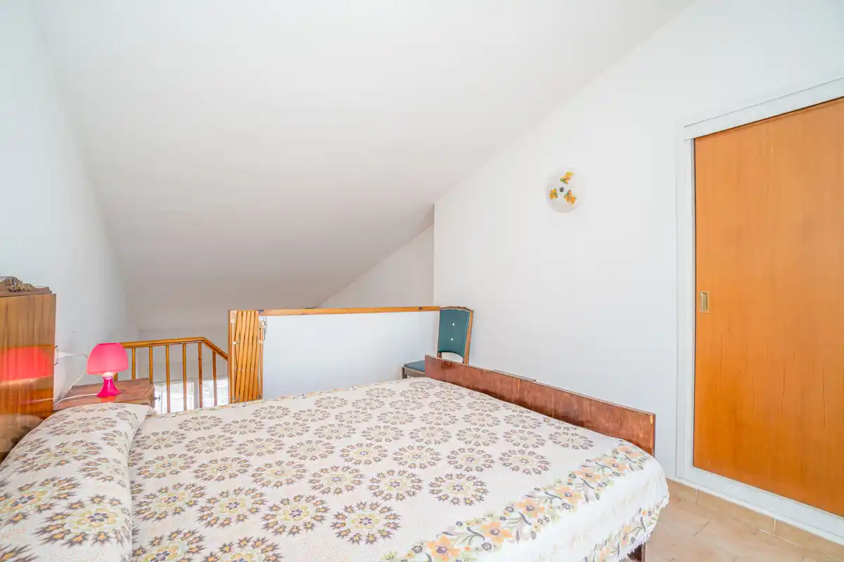 CASA ADOSADA  EN VENTA SECTOR SANT MAURICI