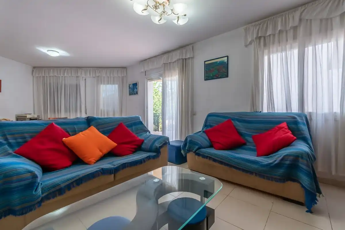 Casa de 4 habitaciones en Roses con gran terraza