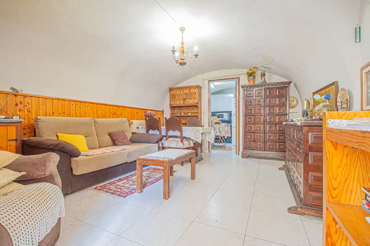 Encantadora casa en Vilarnadal: tranquilidad y naturaleza en el Alt Empordà