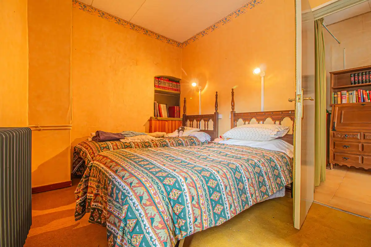 Encantadora casa en Vilarnadal: tranquilidad y naturaleza en el Alt Empordà