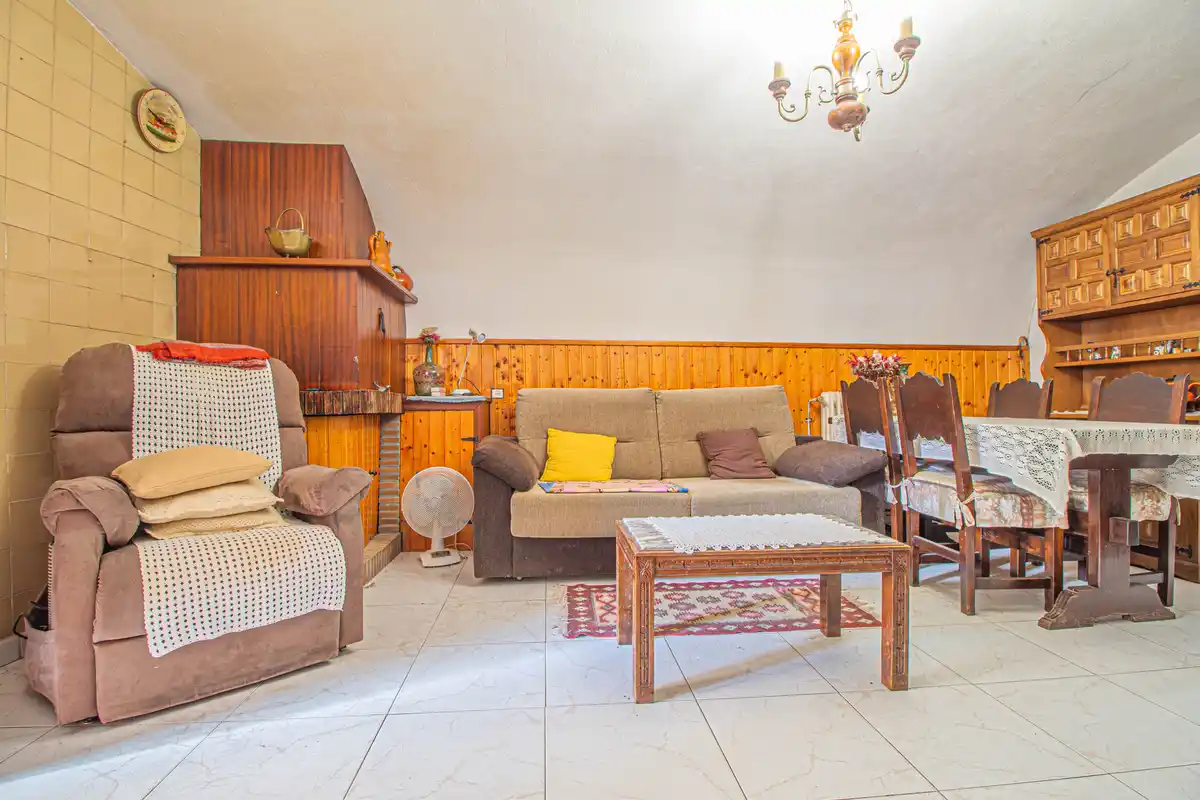 Encantadora casa en Vilarnadal: tranquilidad y naturaleza en el Alt Empordà