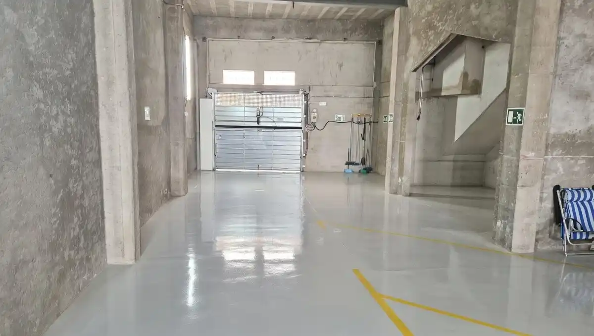 Plaza de aparcamiento en venta en Figueres