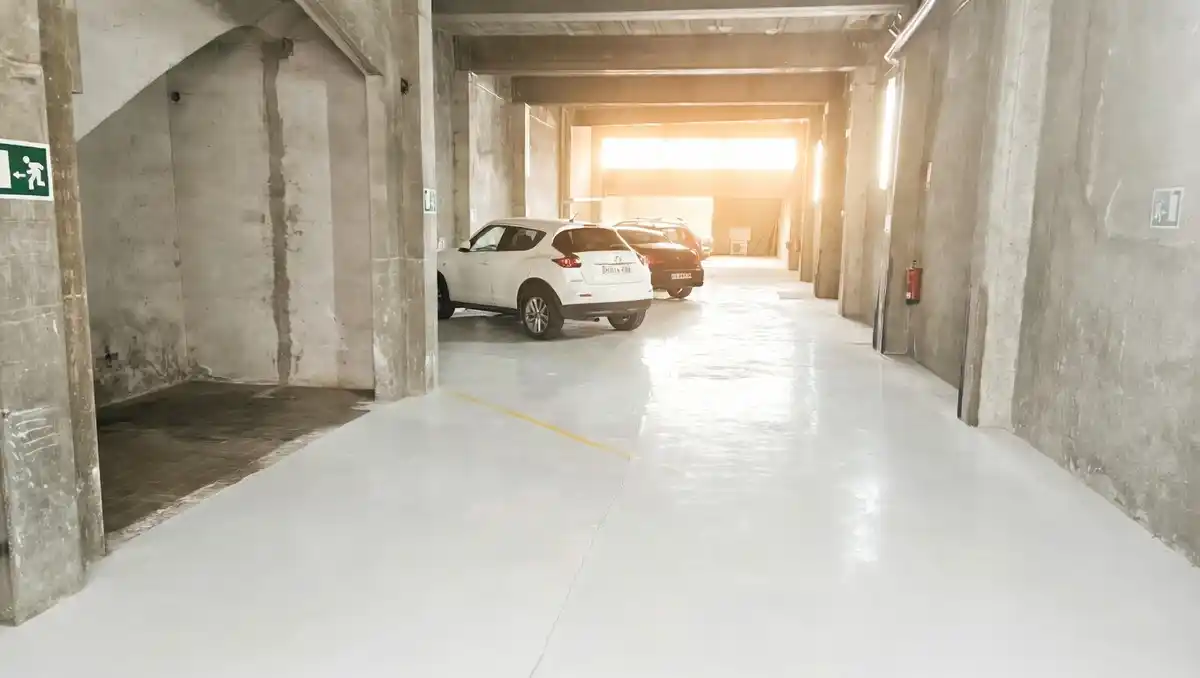Plaza de aparcamiento en venta en Figueres