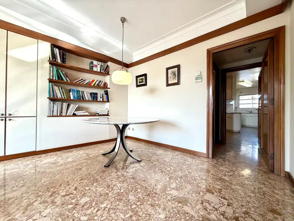 Amplio piso en venta en Figueres (Avda. Salvador Dalí).