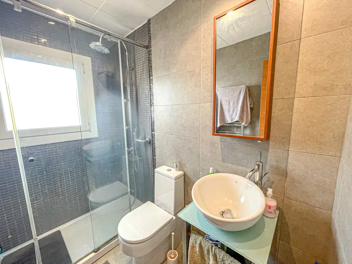 Oportunidad casa apareada con piscina y jardín  (Vilafant)