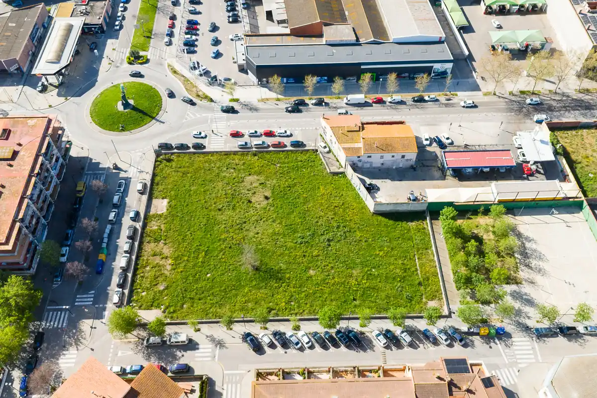 Solar edificable (Figueres-Marca de l´ham)