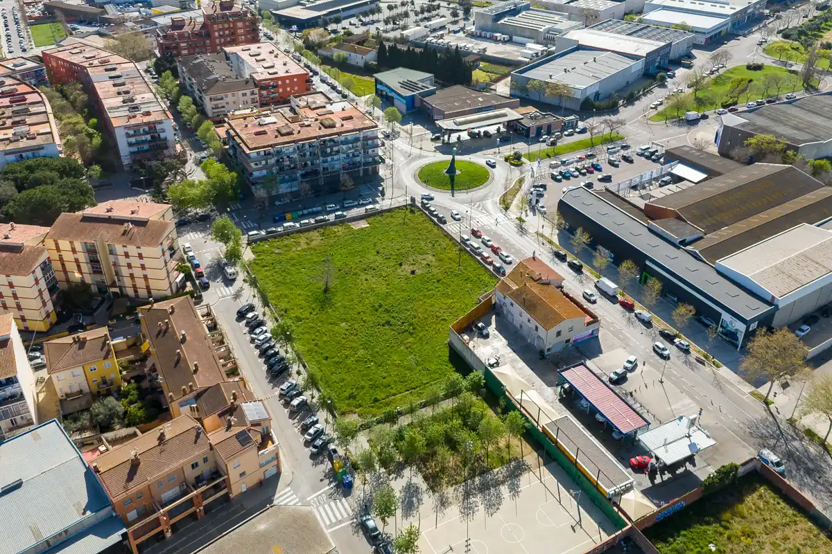 Solar edificable (Figueres-Marca de l´ham)