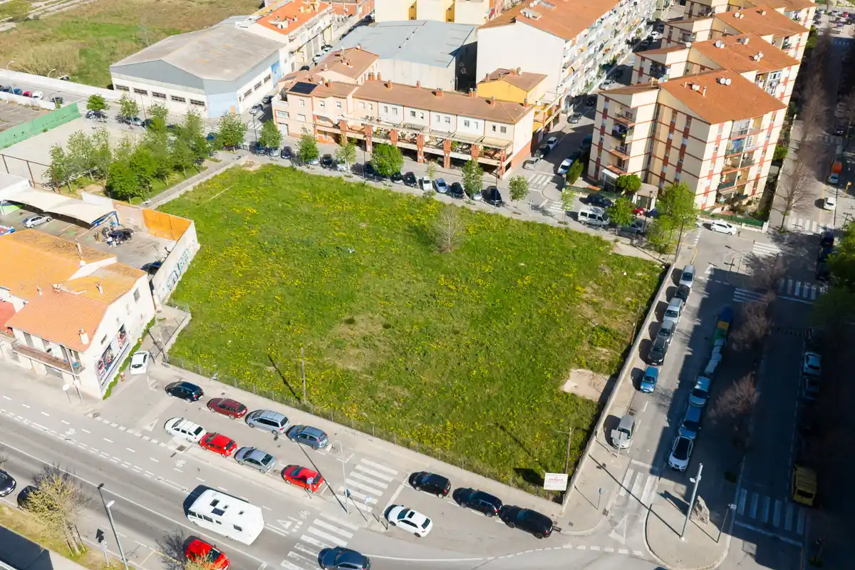 Solar edificable (Figueres-Marca de l´ham)
