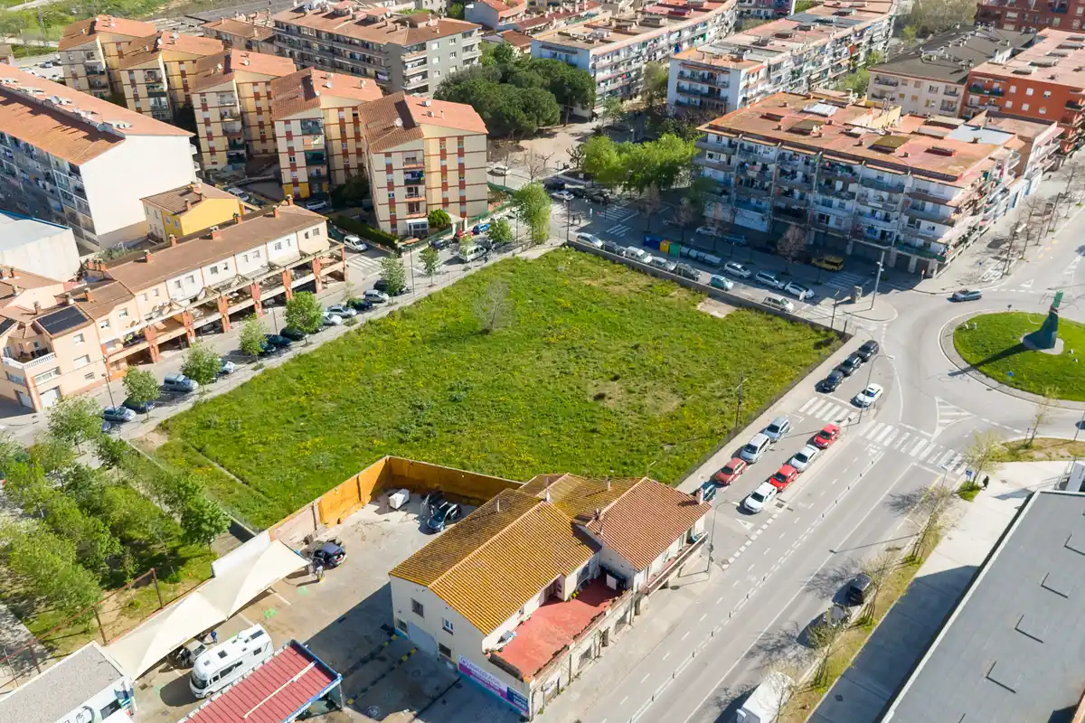 Solar edificable (Figueres-Marca de l´ham)