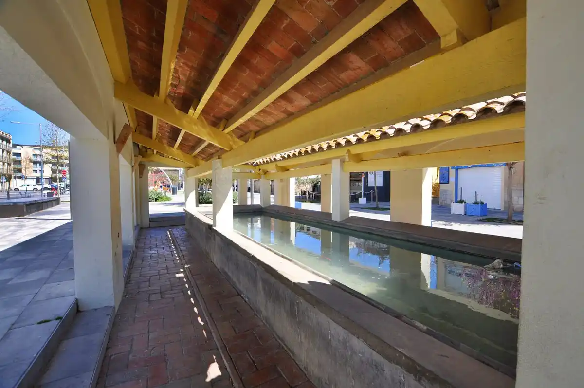 Local comercial en venta en el centro de Roses.