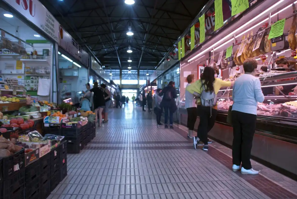 Local comercial en venta en el centro de Roses.