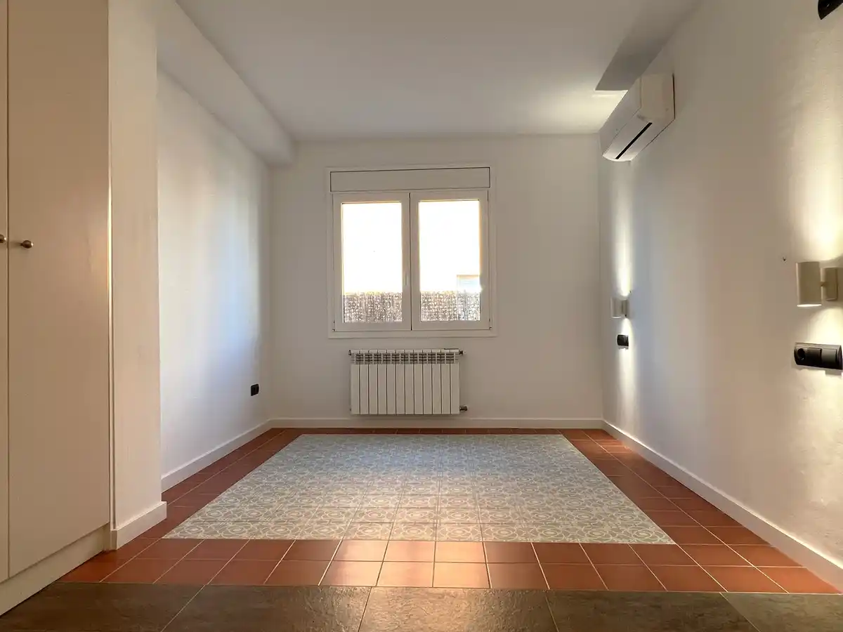 Excelente casa con piscina privada en  una zona muy tranquila en Sant Pere Pescador.