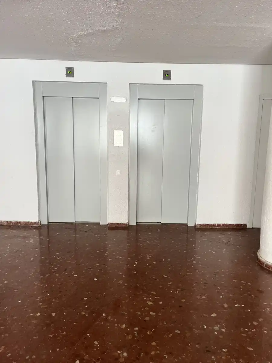 Estudio en venta con licencia turística (Santa Margarita, Roses).