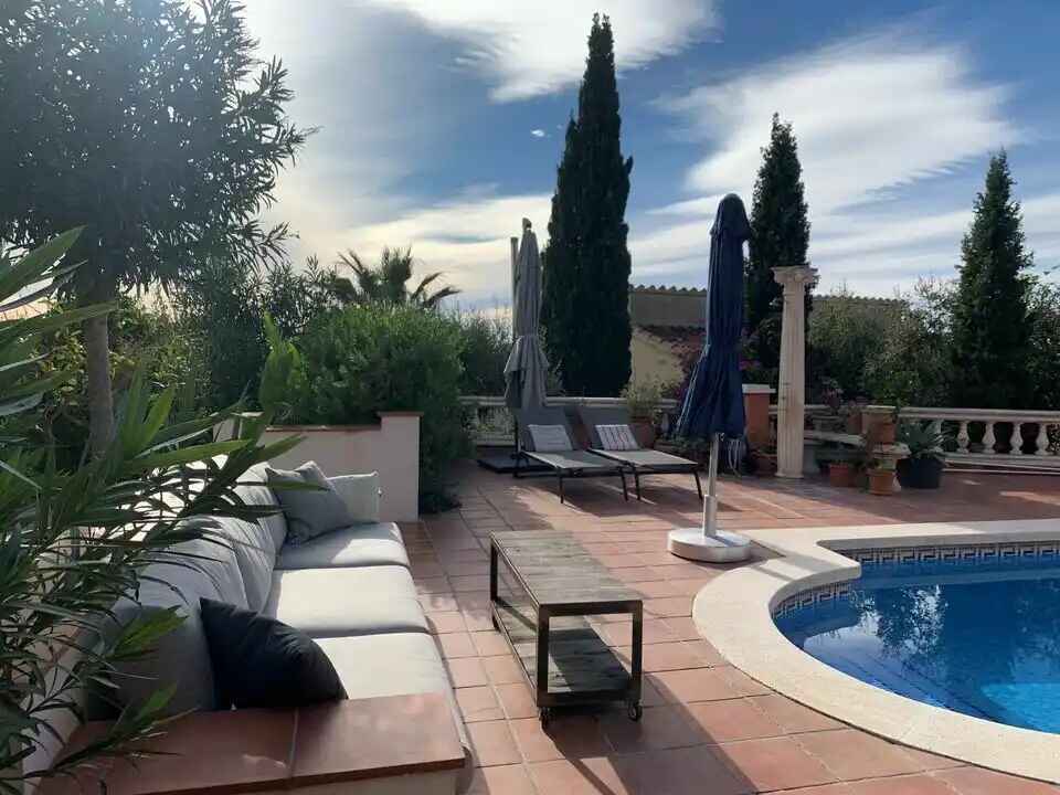 House in Palau-Saverdera