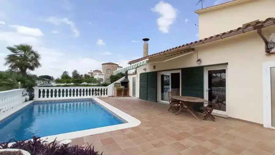 Huis in Empuriabrava