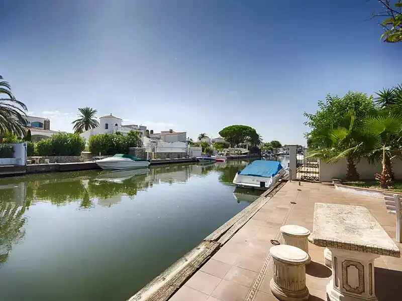 Huis in Empuriabrava