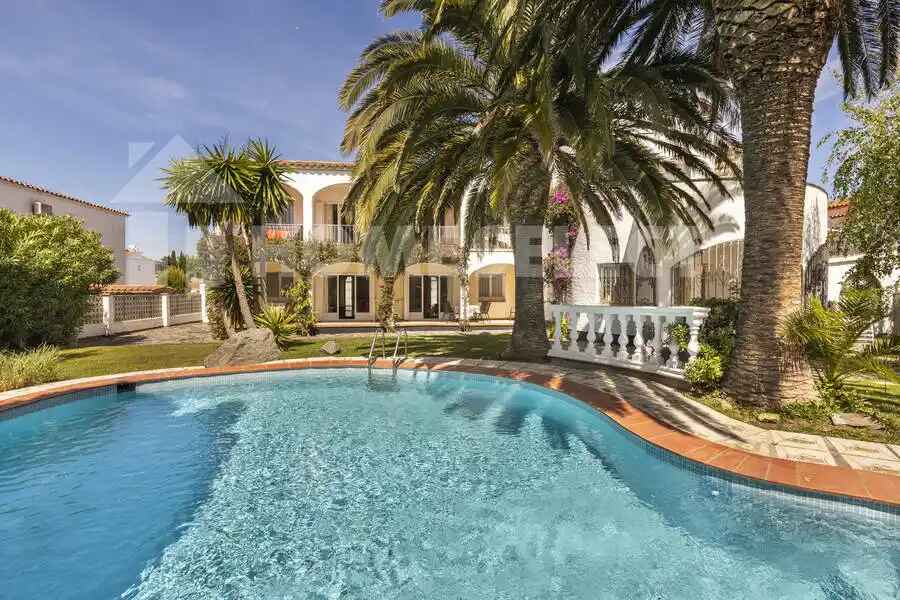 Huis in Empuriabrava