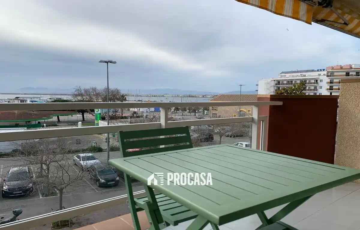 Apartamento en Roses