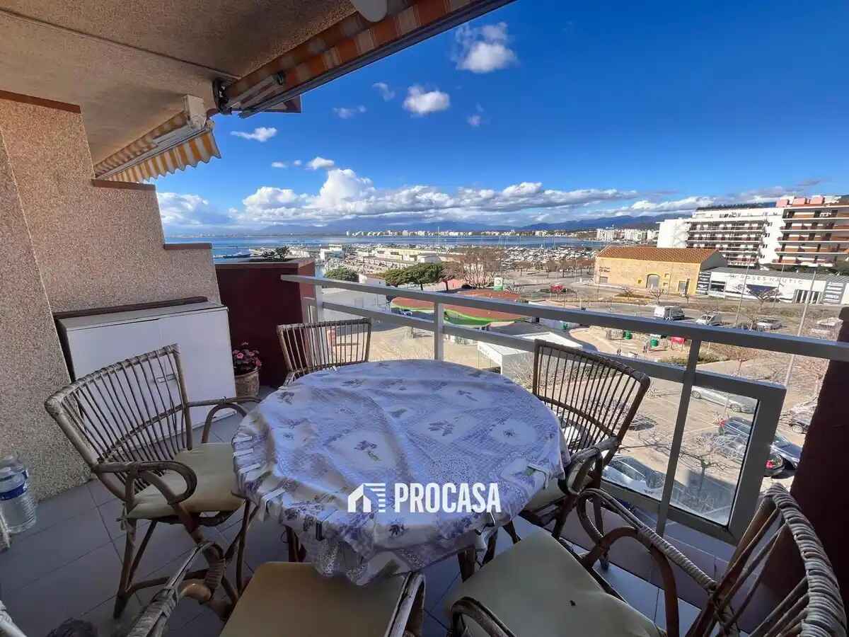 Apartamento en Roses