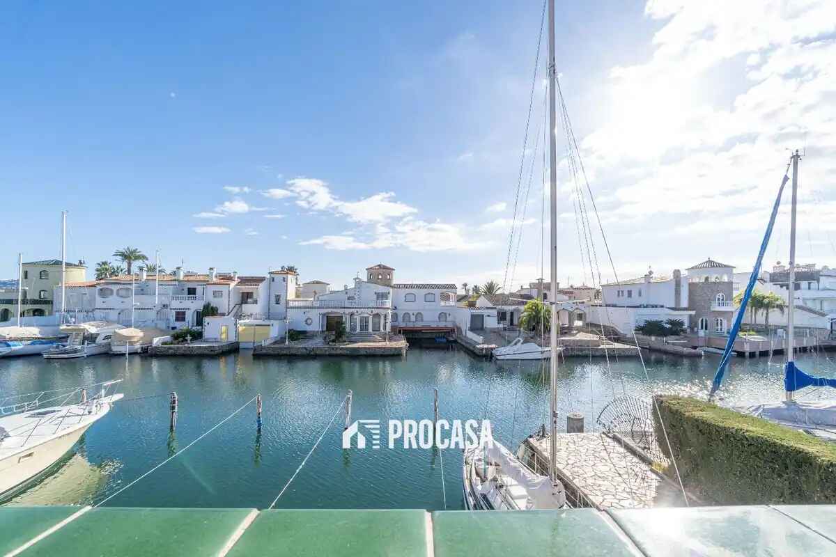 Haus in Empuriabrava