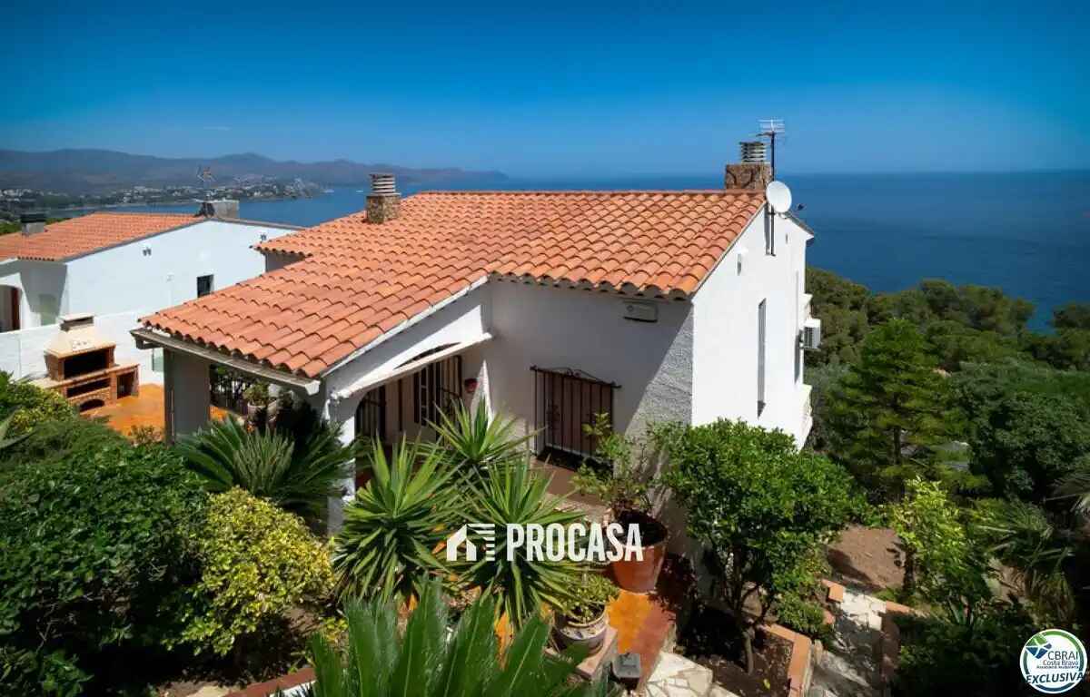 House in El Port de la Selva