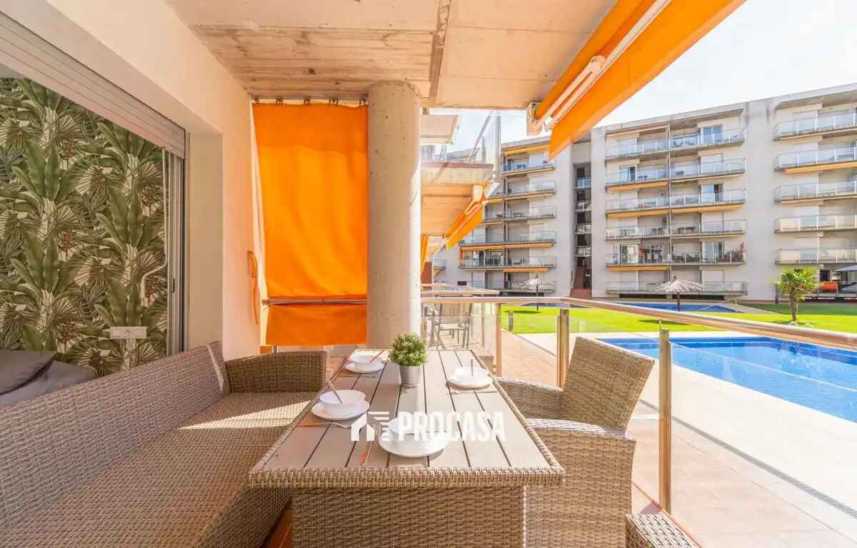 Apartamento en Roses