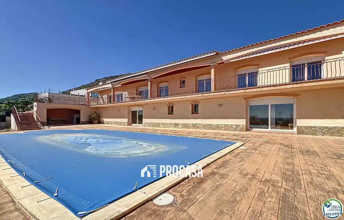 House in Pau