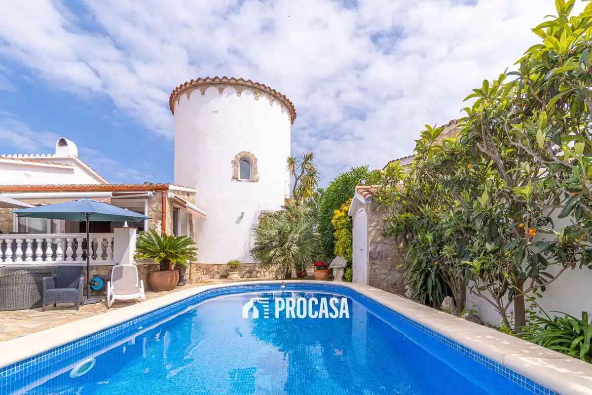 House in Empuriabrava