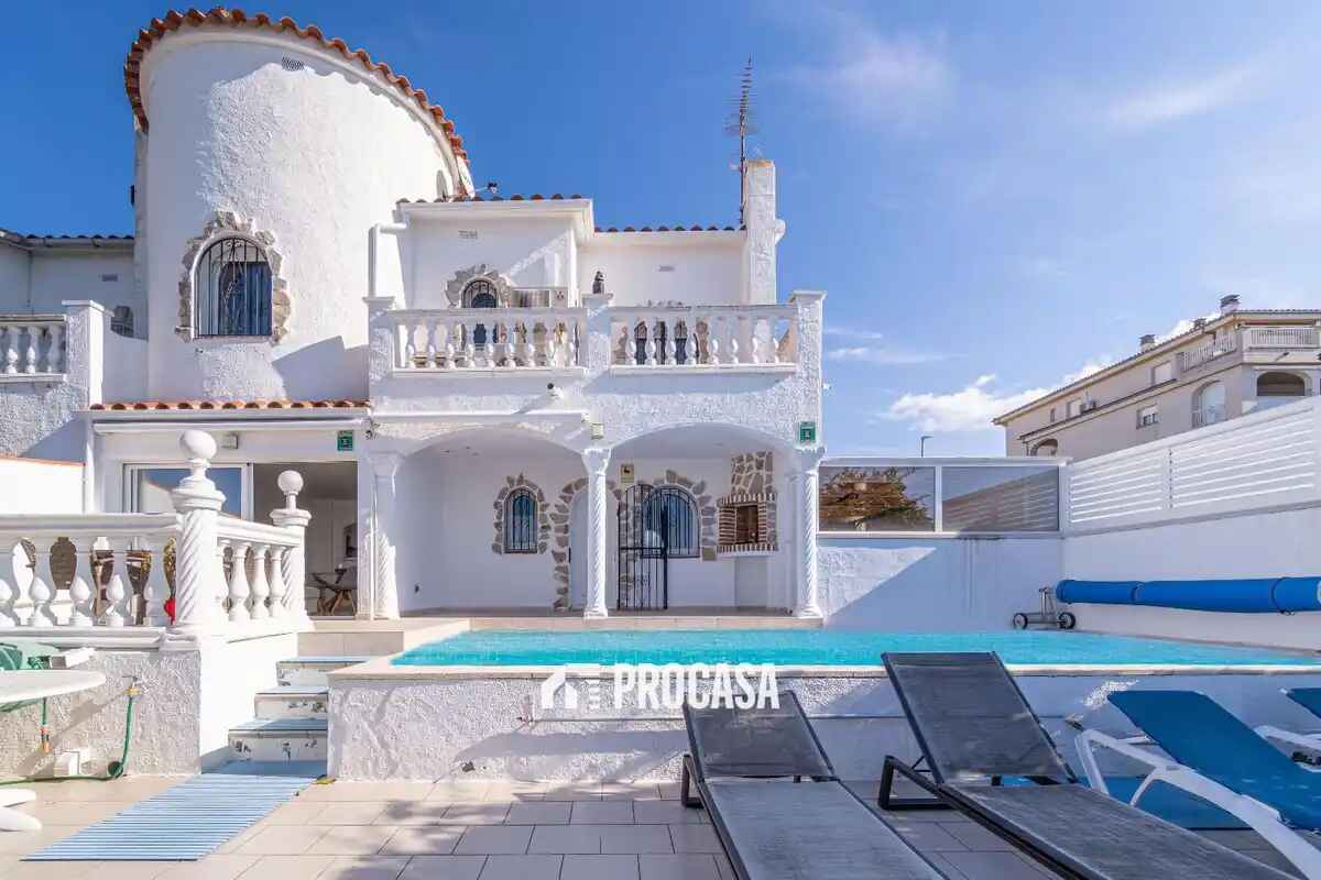 Haus in Empuriabrava