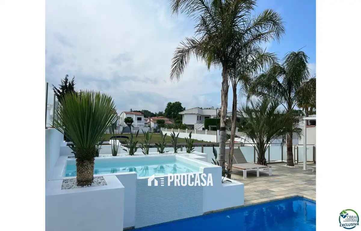 Haus in Empuriabrava
